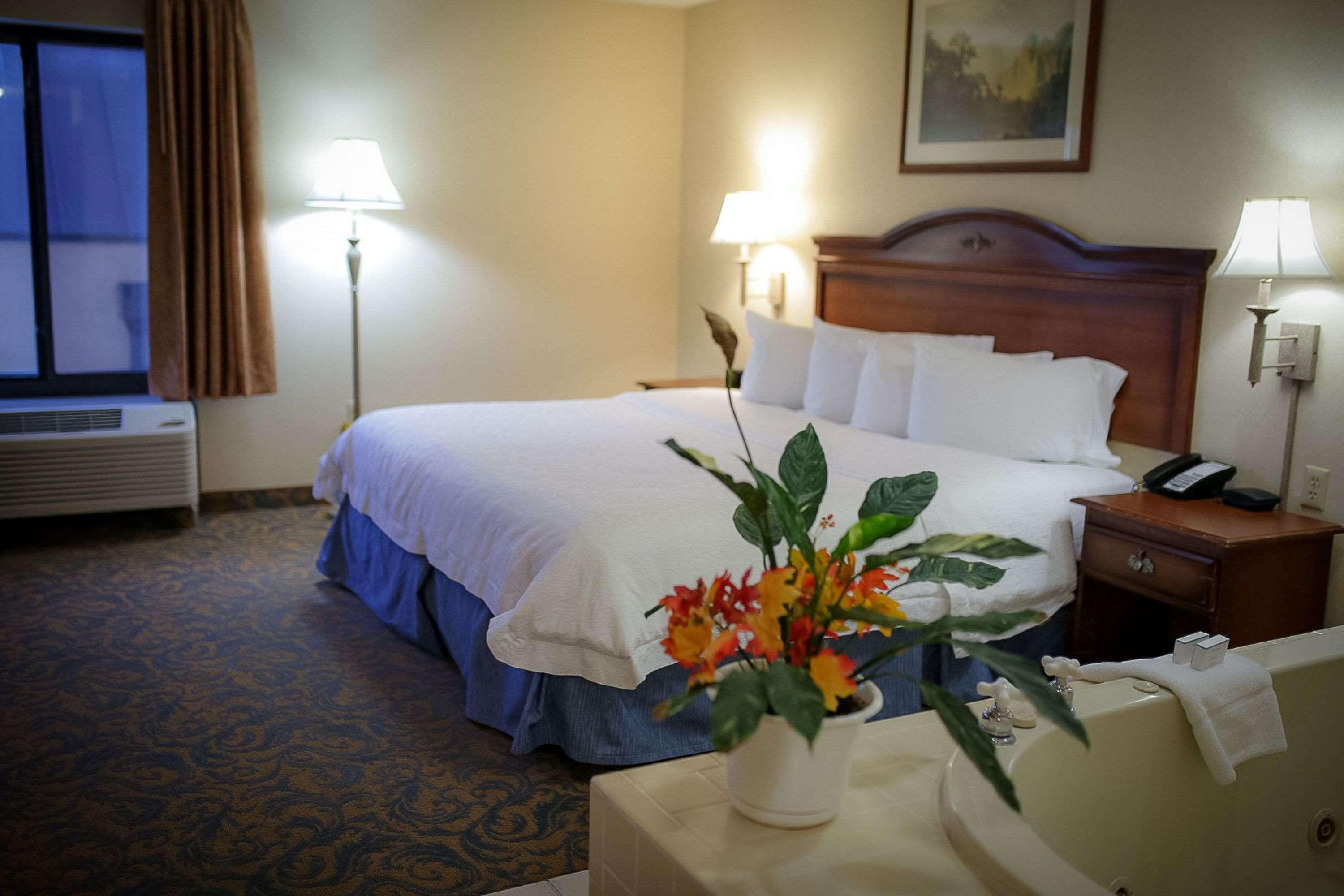 Surestay Plus Hotel By Best Western Cheyenne Exterior photo