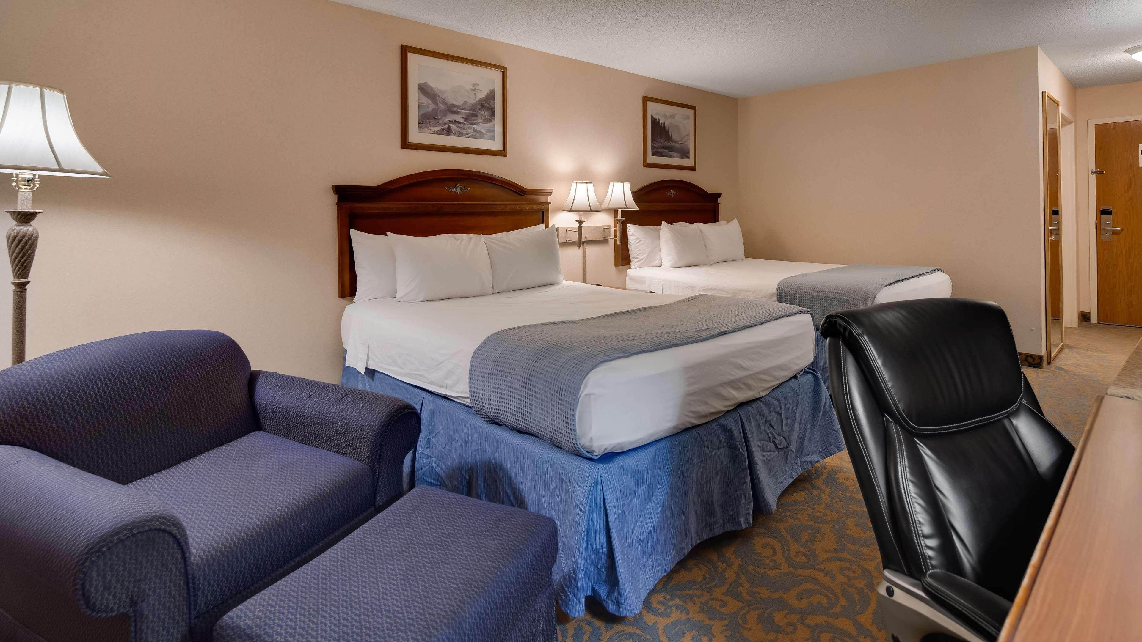 Surestay Plus Hotel By Best Western Cheyenne Exterior photo