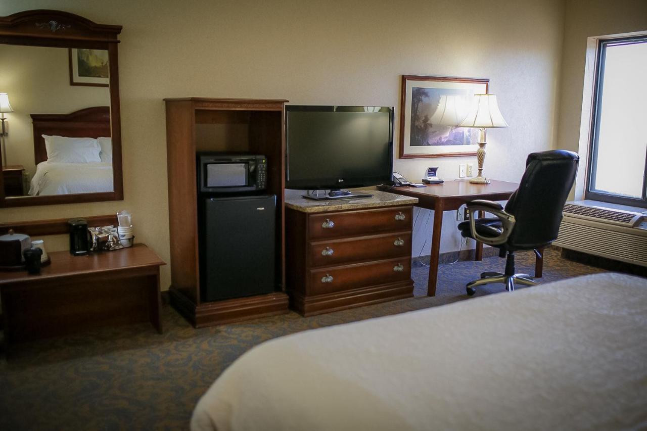 Surestay Plus Hotel By Best Western Cheyenne Exterior photo